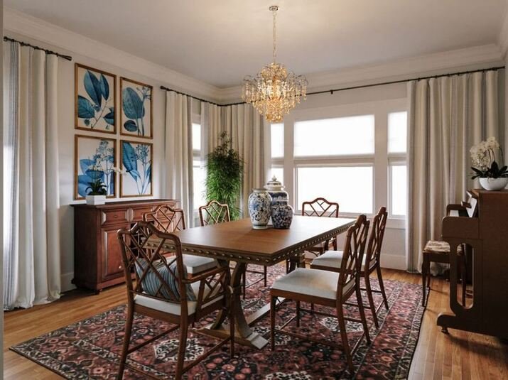 Traditional Dining Room With Blue Accents Rendering thumb